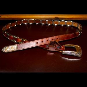 Vintage Justin Women’s Leather Western Belt